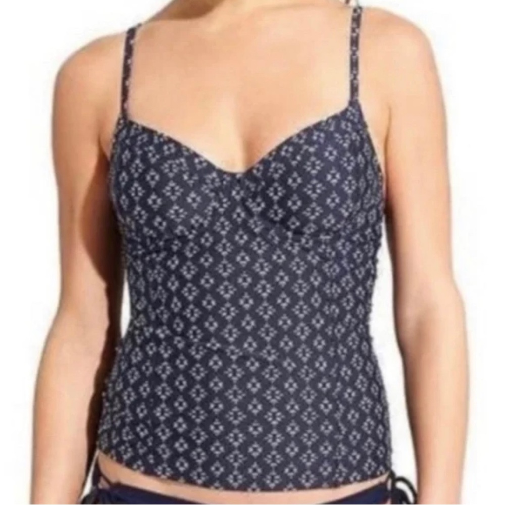 Athleta Navy Taza Kaimana Tankini Top size size 32 B/C.